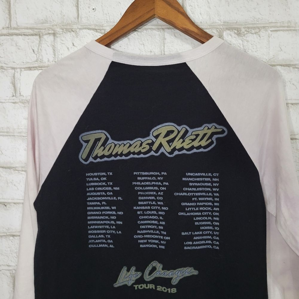 Thomas Rhett 2018 graphic top - Picture 8 of 13